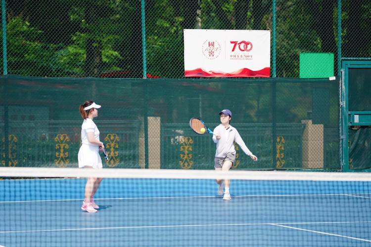 广州体育学院网球老师